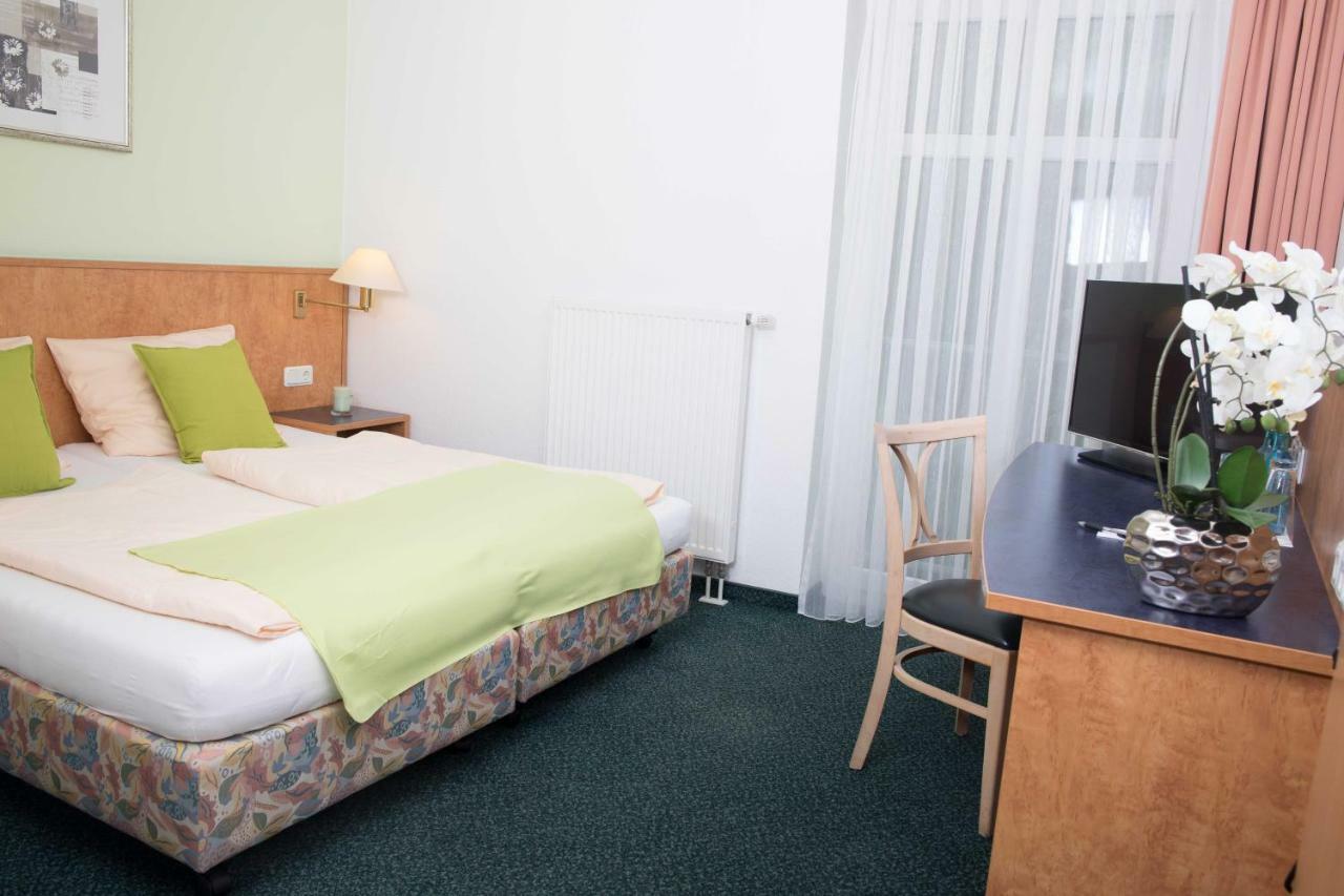 Hotel Stadt Gehrden Exterior foto